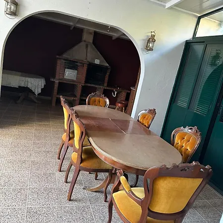 Villa Canhas Вилла Canhas