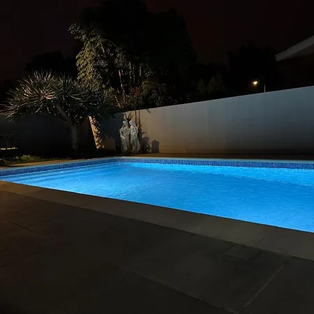 Villa Canhas * Canhas